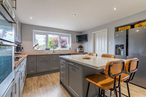 Kitchen- click for photo gallery